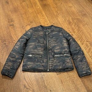 Generation Love Women’s Bomber Jacket Green and Brown Size Small